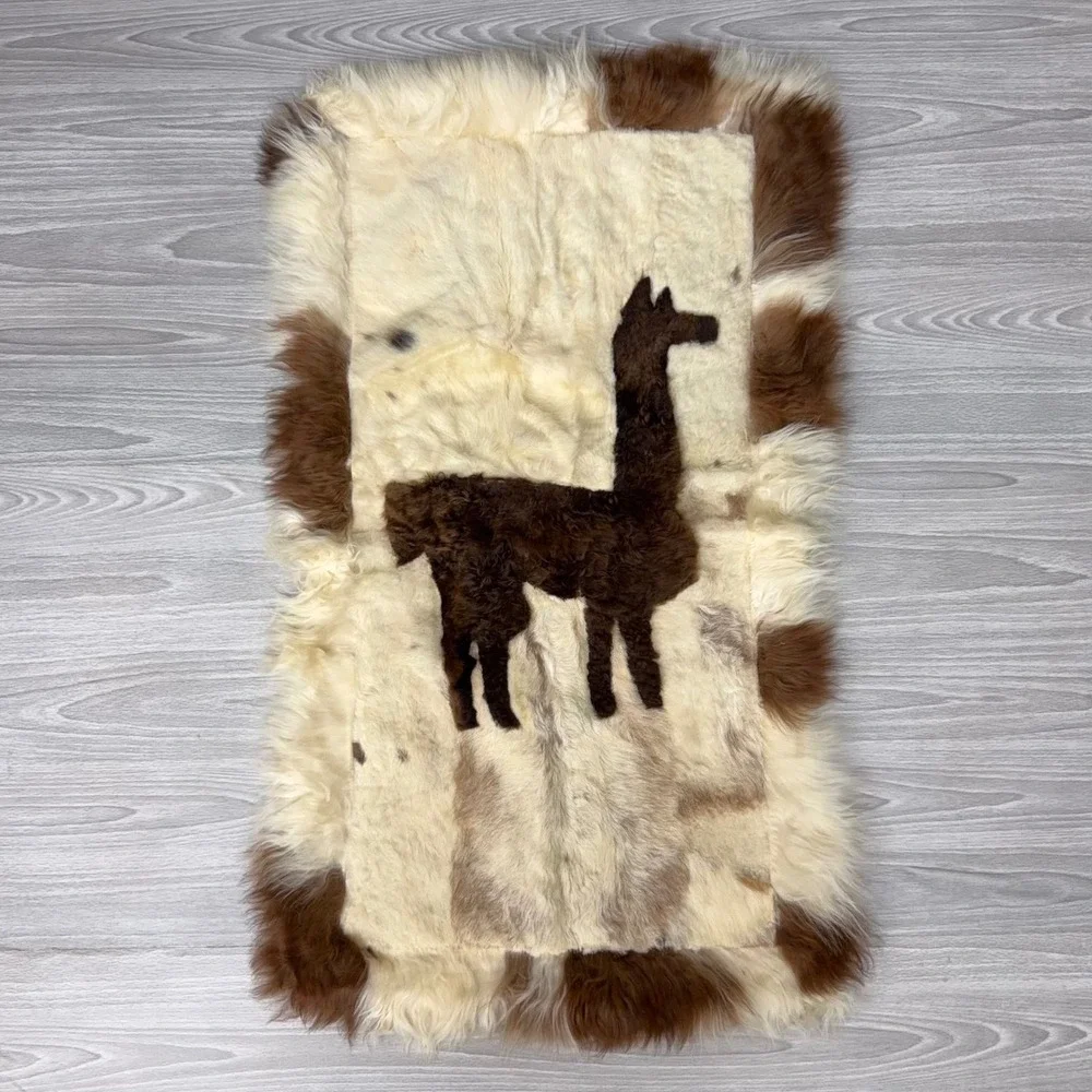 Vtg Alpaca Hide Wall Hanging Rug Peruvian Llama Folk Art Patchwork Decor 18x30in